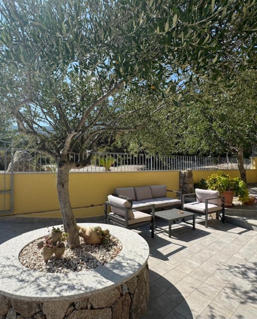 Sa Mamma E Sole B&B Cala Gonone Ngoại thất bức ảnh