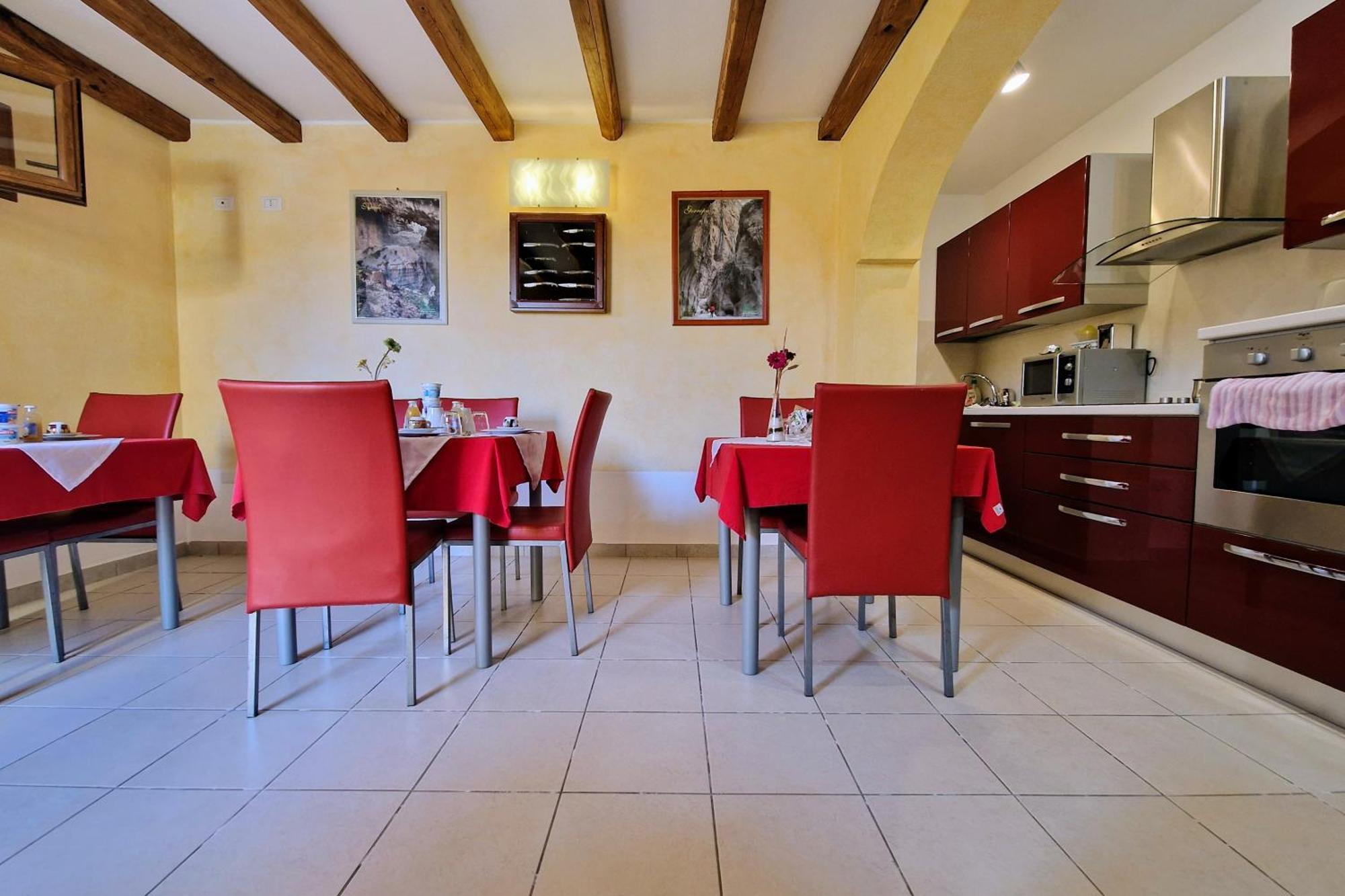 Sa Mamma E Sole B&B Cala Gonone Ngoại thất bức ảnh
